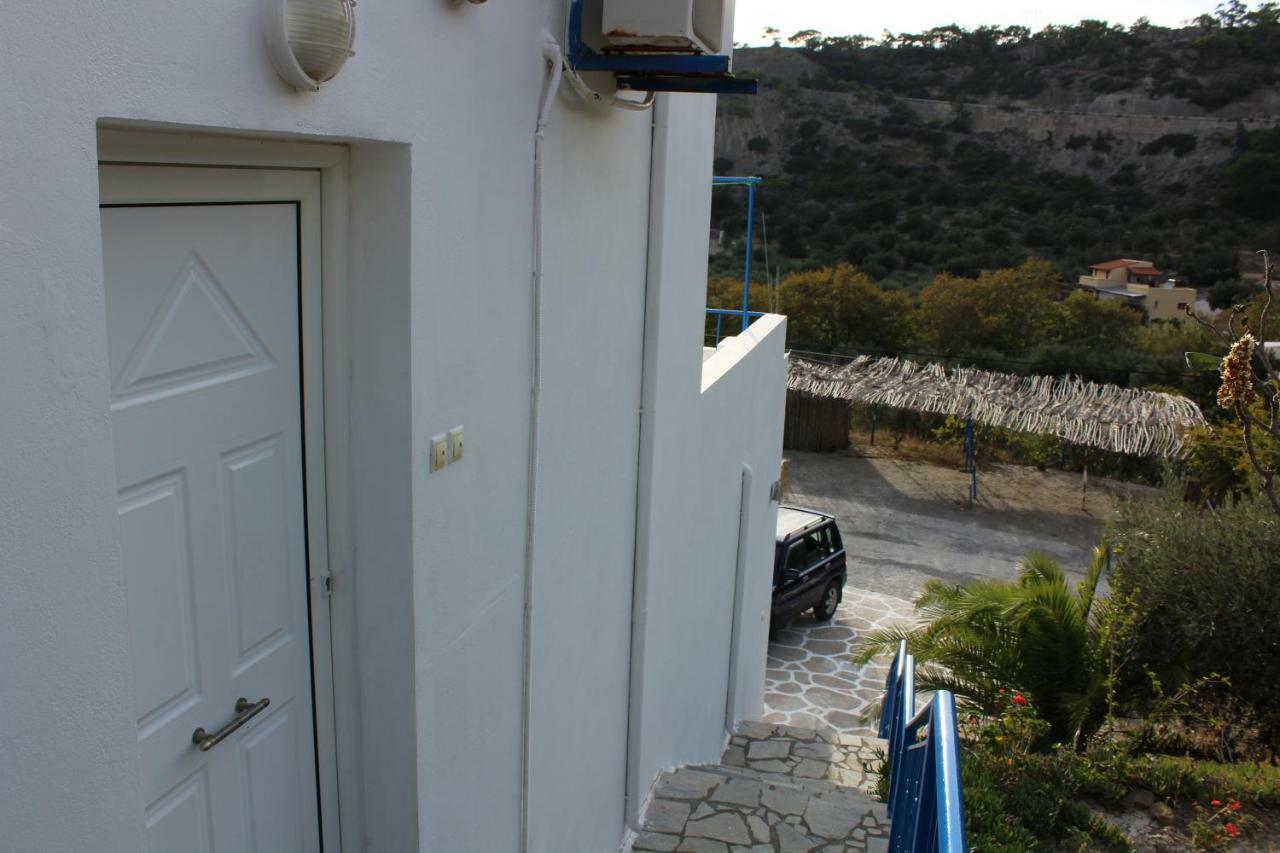 Aaron Studios Apartments Agia Fotia  Extérieur photo