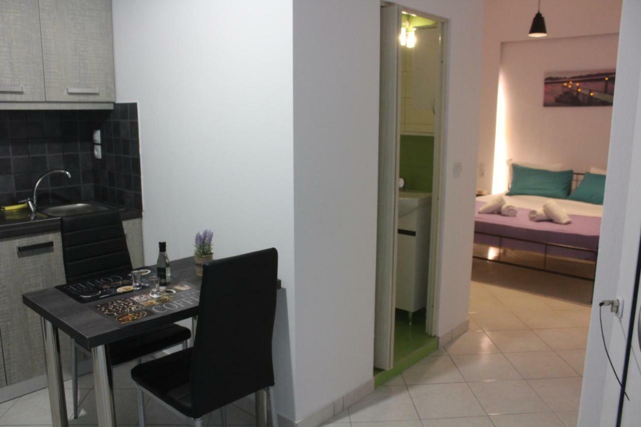 Aaron Studios Apartments Agia Fotia  Extérieur photo