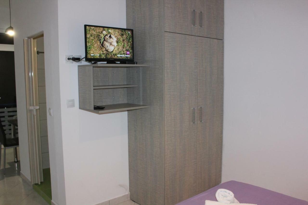 Aaron Studios Apartments Agia Fotia  Extérieur photo
