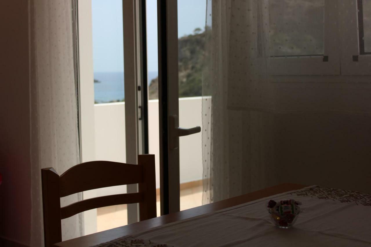 Aaron Studios Apartments Agia Fotia  Extérieur photo