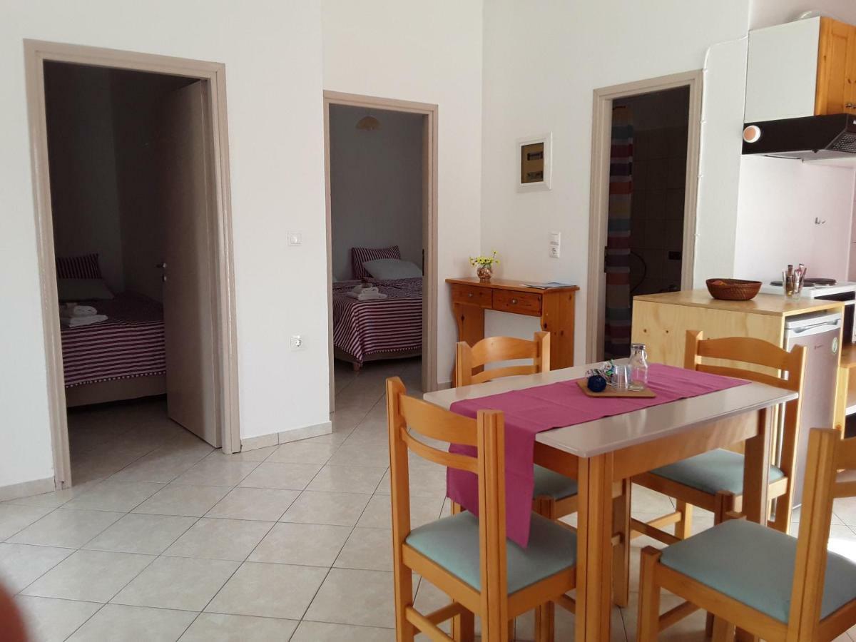 Aaron Studios Apartments Agia Fotia  Extérieur photo