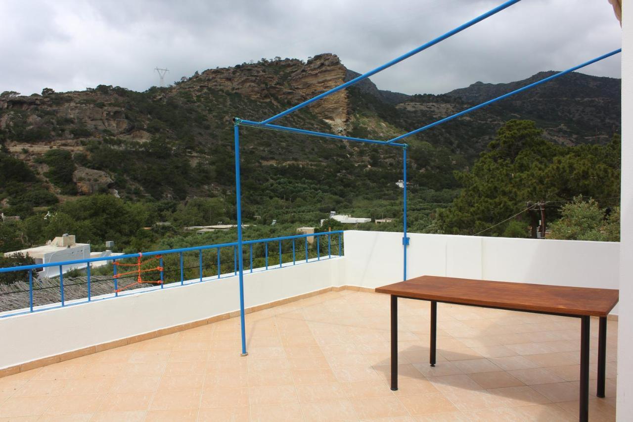 Aaron Studios Apartments Agia Fotia  Extérieur photo
